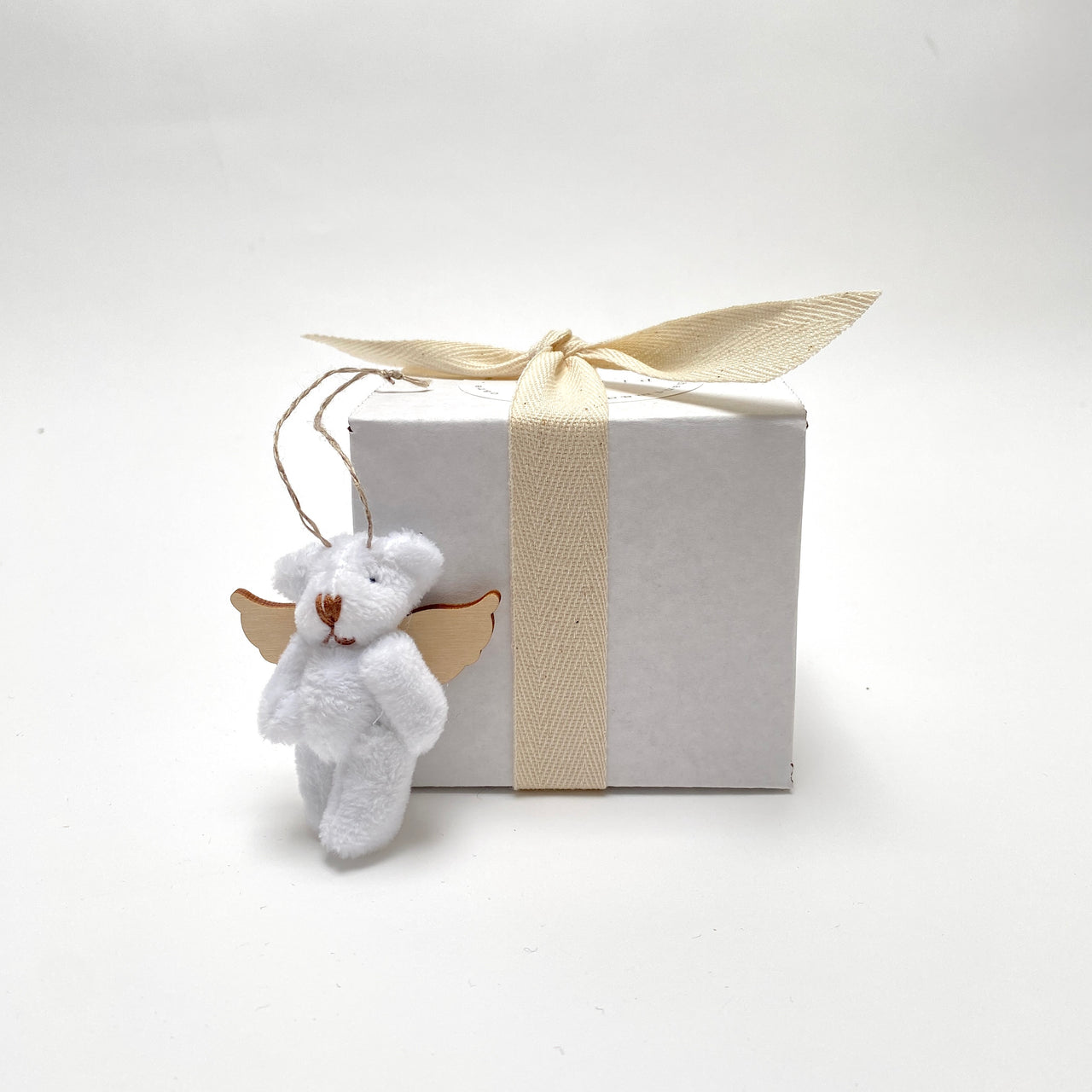 box of 3 bears