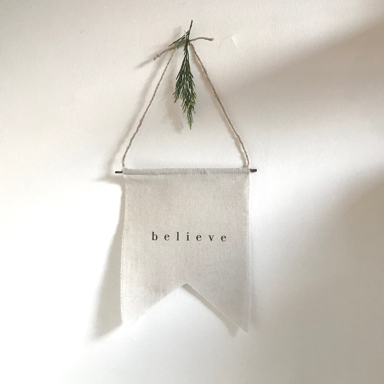 linen banners