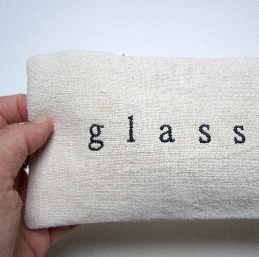 glasses case with zipper