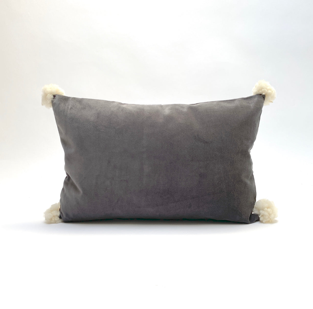 velvet pillow with pom poms (grey)