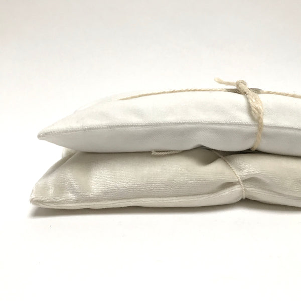 velvet eye pillow- white